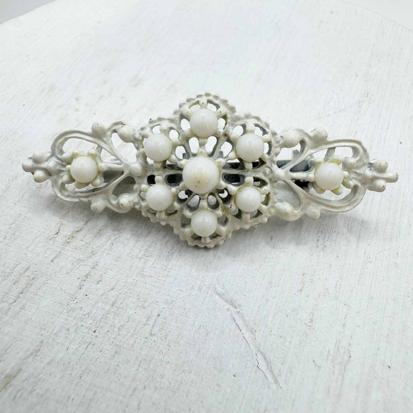 Vintage White Enamel Open Filigree Bar Brooch Pin 14$